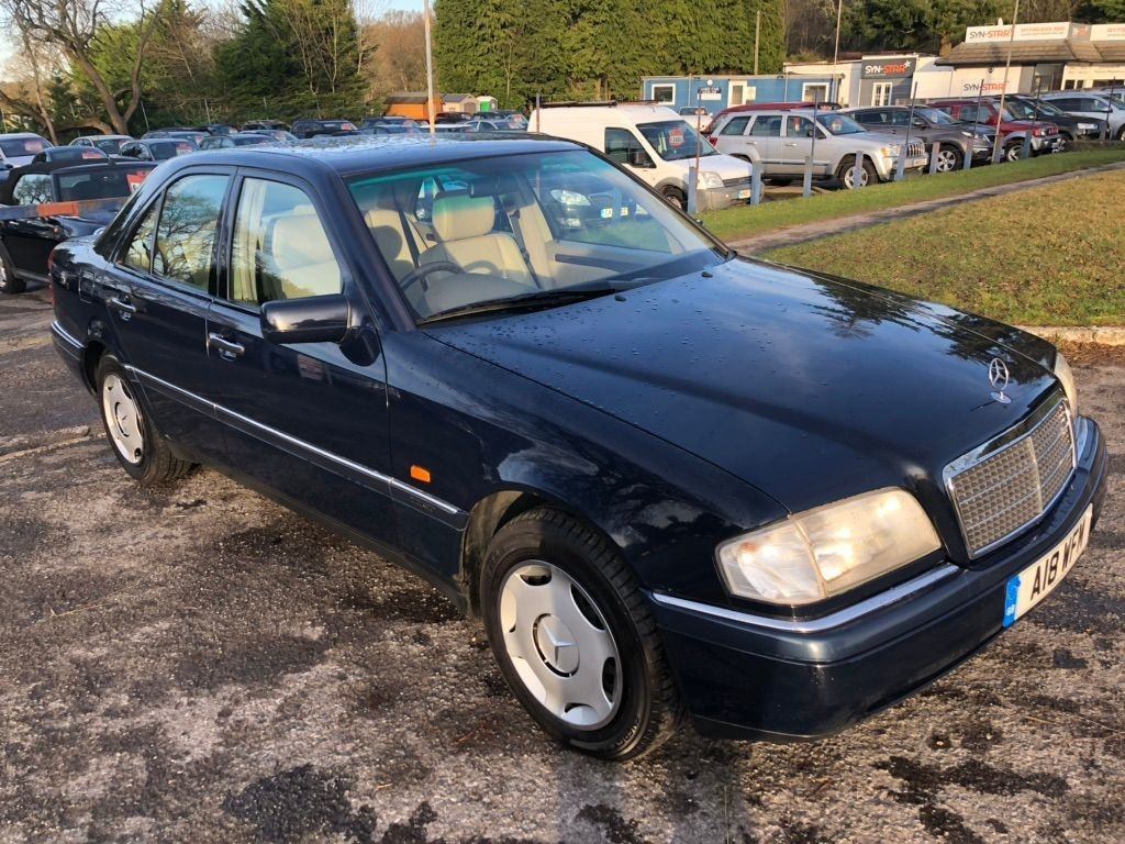 Mercedes C180 CLASSIC Mercedes C180 CLASSIC